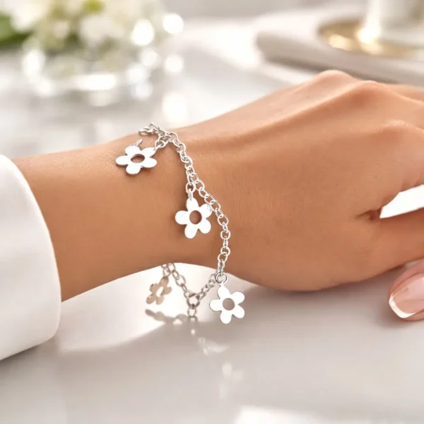 Pulsera Con Dijes Colgando Chiches Flores Plata Fina 925