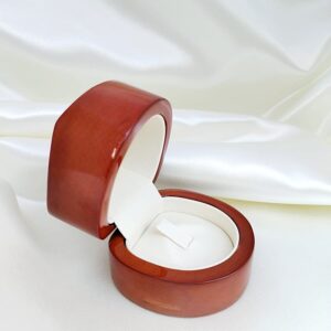 Caja de Lujo en Madera Cerezo Brillante para Anillos